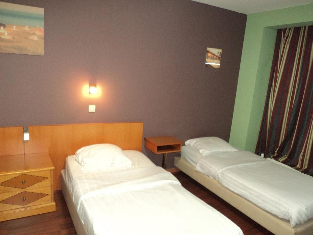 Albert Hotel Saint-Josse-ten-Noode Extérieur photo